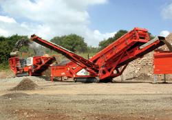 Mobile crushing and screening equipment