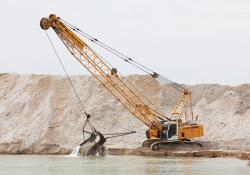 Liebherr dragline