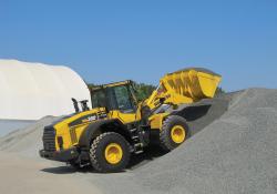 Komatsu unveils WA380-7 loader