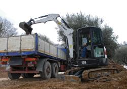 E35 compact excavator from Bobcat 