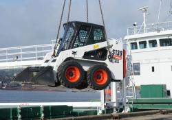 Bobcat S130 skid-steer loader 