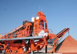 A M2500 mobile washing plant from CDE Global 