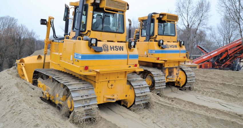 Dresta TD-15E crawler dozers