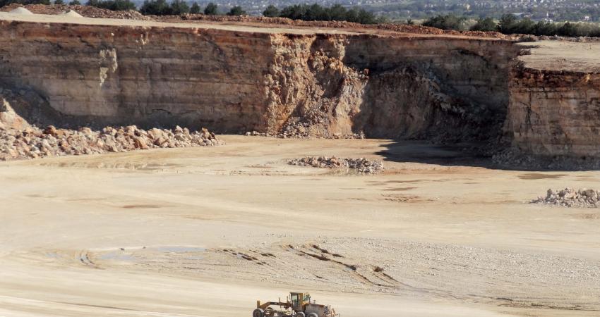 motor grader at Balcones Quarry 