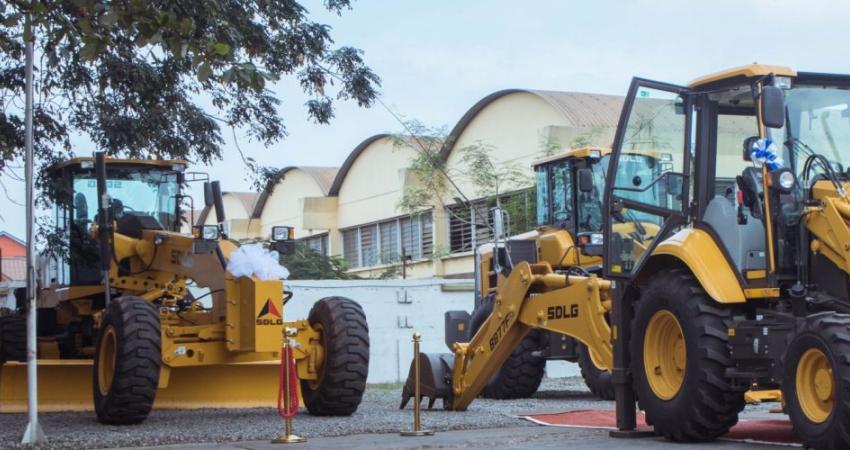 Products on show included wheeled loaders, compactors, backhoe loaders and motor graders