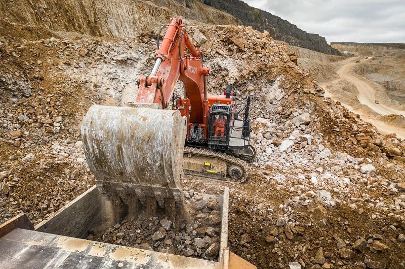 One of Breedon's two new Hitachi ZX890LCR-7 excavators in operation