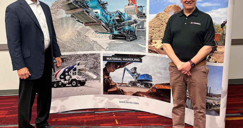 Terex president and CEO John Garrison (left) and Kieran Hegarty, Terex MP president, at CONEXPO/CON-AGG 2023