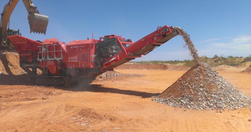 mobile crushing, screening and recycling equipment