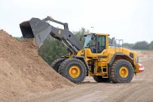 Volvo L220H loading shovel 