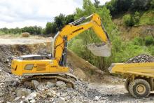 Liebherr R 980 SME crawler excavator 