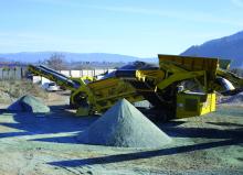 Keestrack mobile screening unit at Hillhead