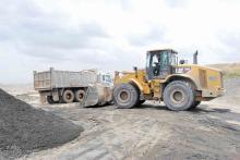 Caterpillar 966H wheeled loader 