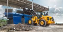 Volvo L90 wheeled loader.jpg