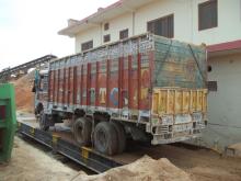 Truck weighing 650.jpg