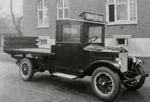 The first Volvo truck