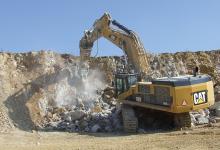 Atlas Copco HB10000 breaker in use at the Meceira quarry, Portugal