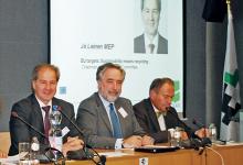 European Parliament's Jo Leinen, FIEC's Ulrich Paetzold and EQAR's Manfred Wierichs presenting their thoughts on recycling