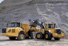 Loading material onto a truck