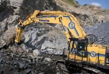 Komatsu breaker at work