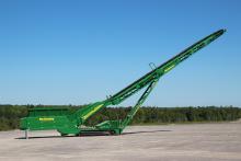 McCloskey TF80 feeder stacker